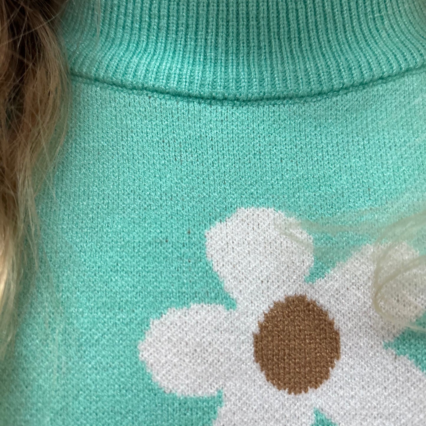 OD - Girls Mint Flower Crew Neck Sweater