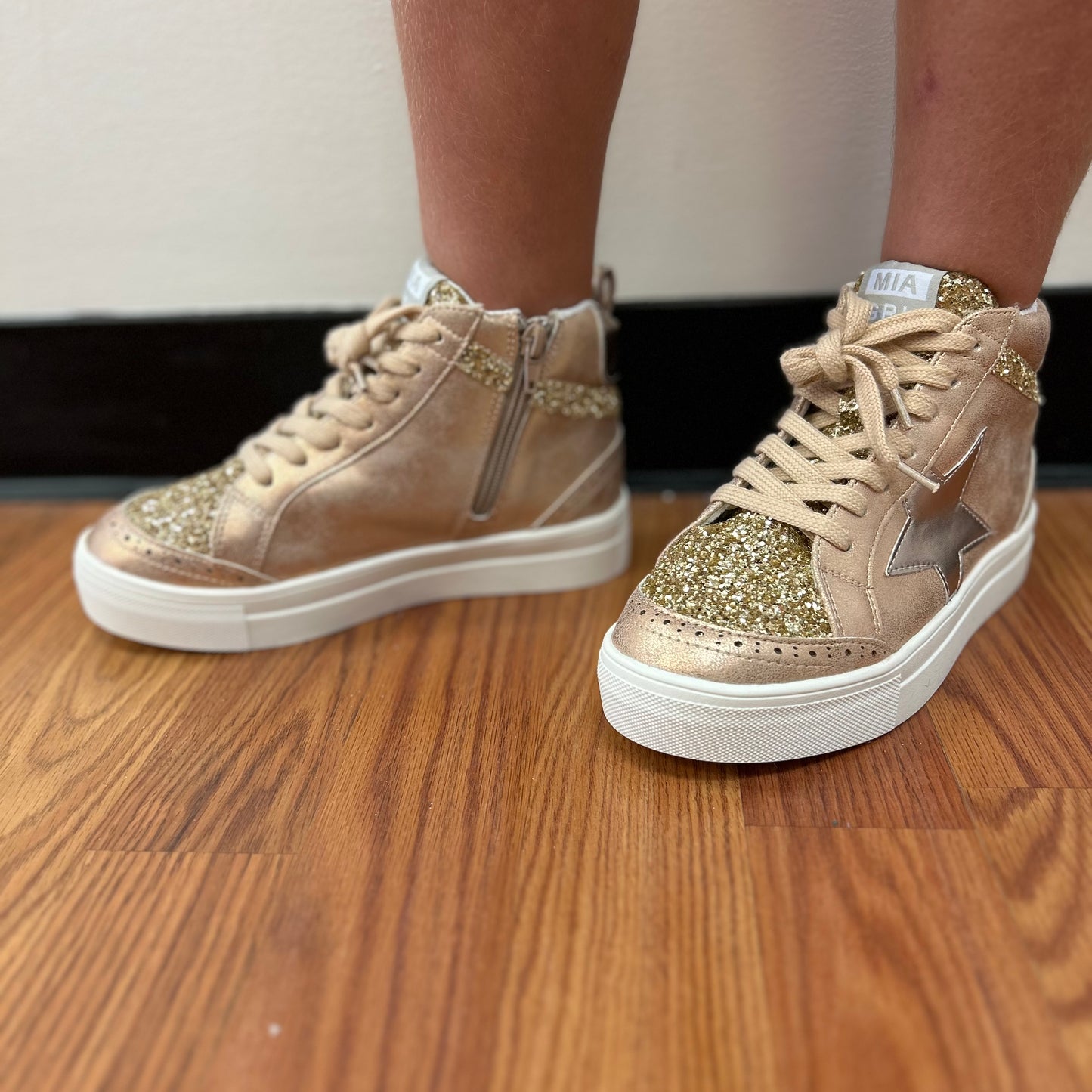 Mia - Rose Gold Hightop Glitter Detail Sneaker