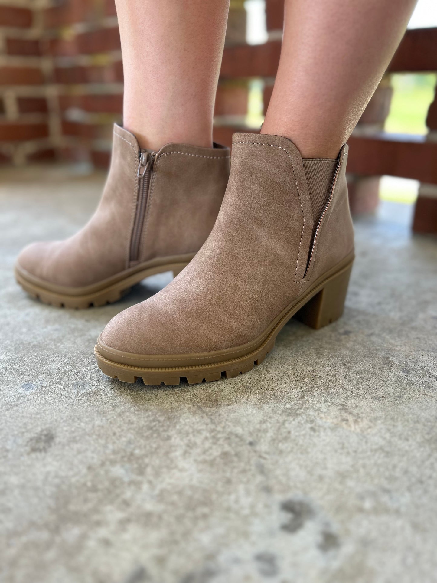 Jelly Pop Taupe Kid Taylor Boot