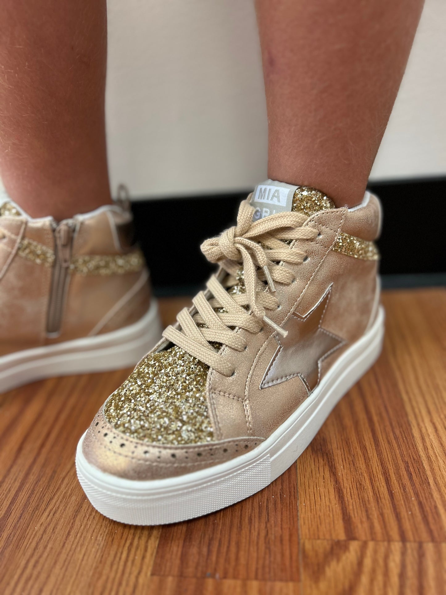 Mia - Rose Gold Hightop Glitter Detail Sneaker