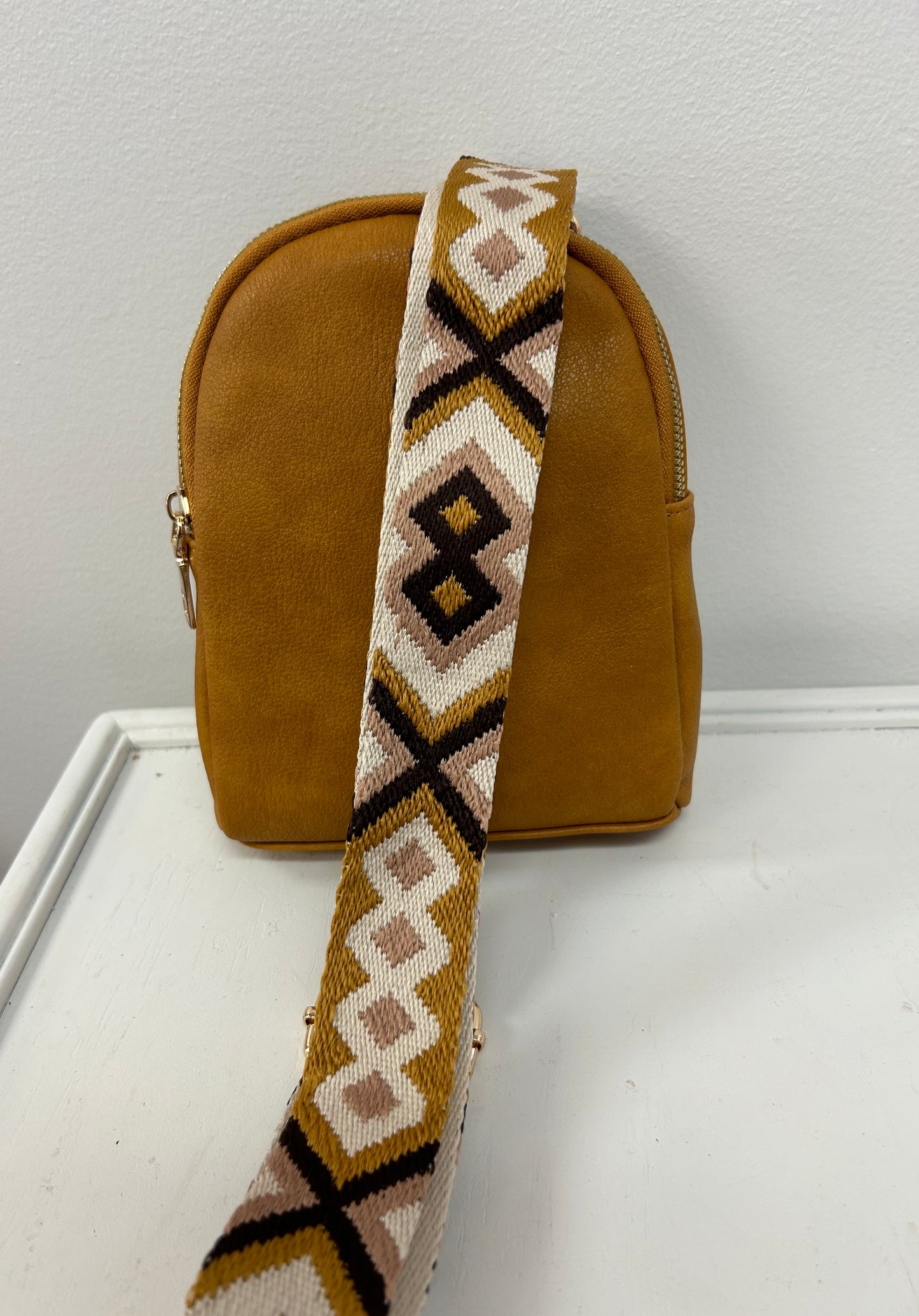 Ellen Sling Bag