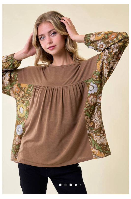 Doe and Rae Floral Sleeve Blouse