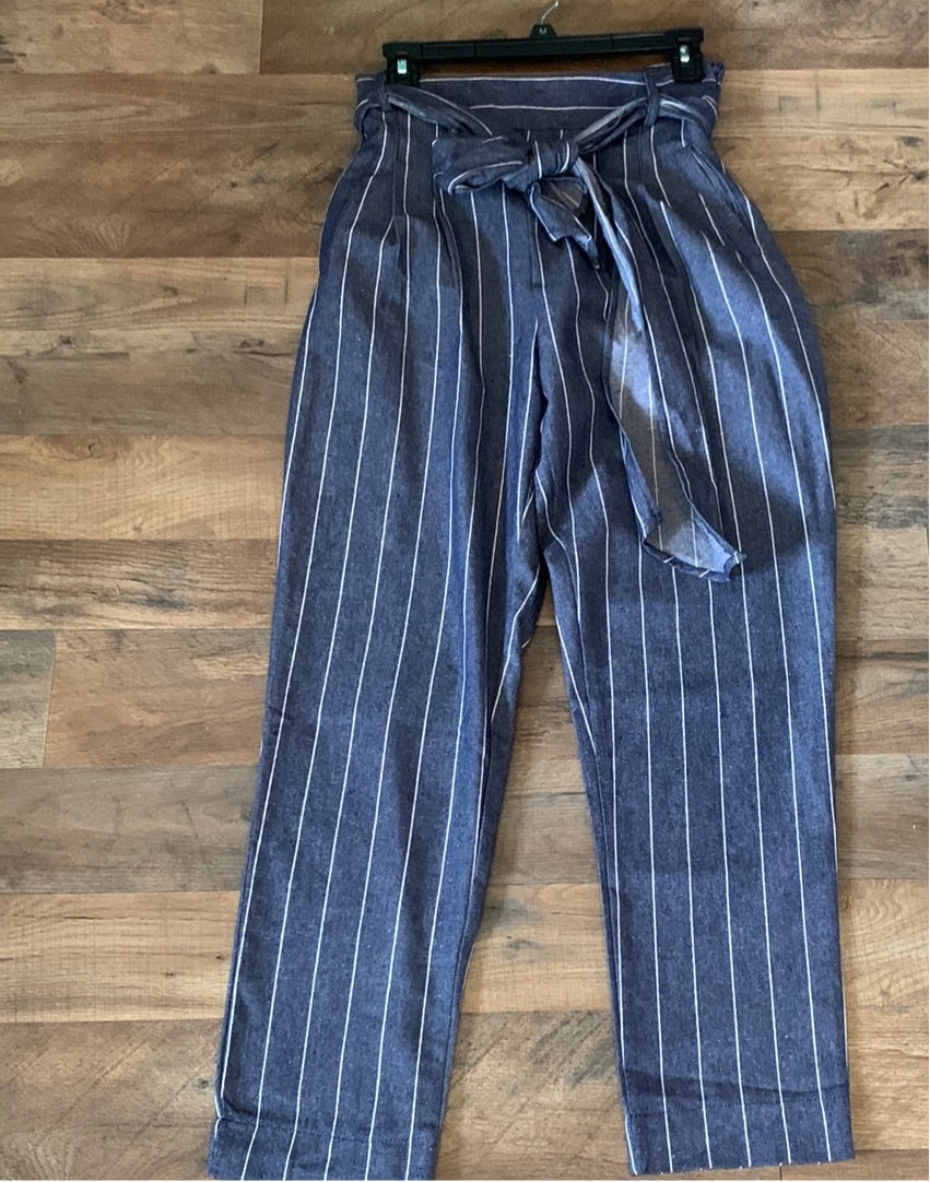 Merci High waist pleated denim pant (Head to Toe Fashion)