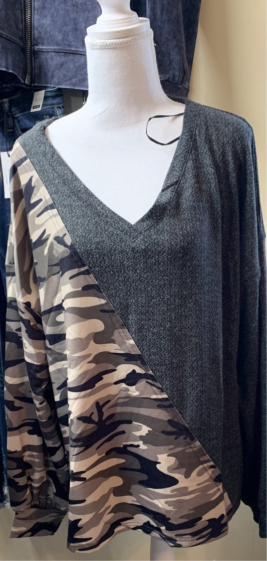 Camo/Waffle Knit V-neck (Head to Toe Fashion)